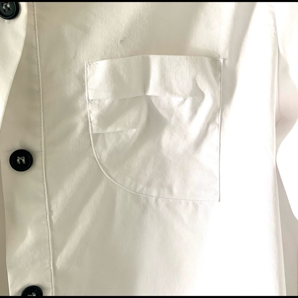 Comfy U.S.A. Handkerchief
Hem White Button Back Shirt Size S - Picture 4 of 10